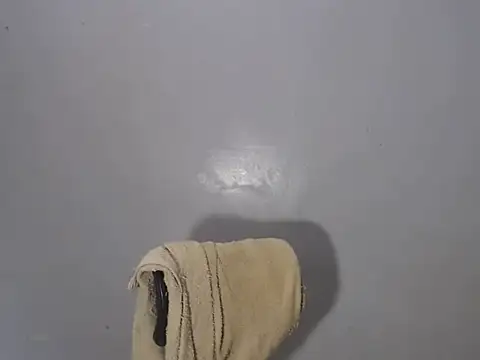 Urhotsilverboy online show from April 14, 2026, 6:03 pm