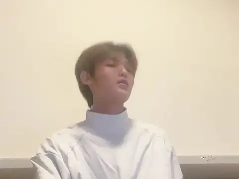 xiaomeng2563 online show from January 7, 2026, 9:34 am