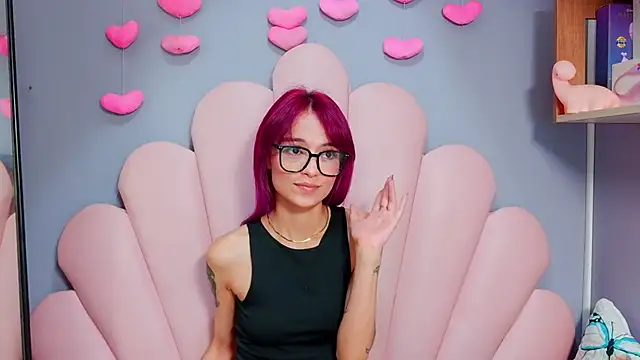 Snapshot of luci_miller chatting on June 20, 2026, 3:53 am luci miller online show from June 20, 2026, 3:53 am