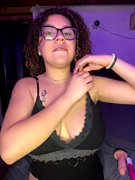 Lolavenezia online show from December 3, 2025, 10:46 am