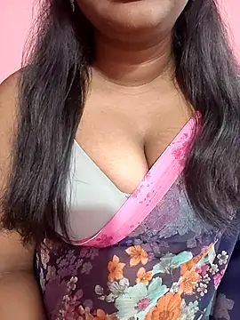 Snapshot of Keerthee_ chatting on November 29, 2025, 6:05 am Keerthee online show from November 29, 2025, 6:05 am