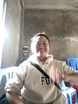 Snapshot of MINSSA502 chatting on November 6, 2025, 3:07 am MINSSA502 online show from November 6, 2025, 3:07 am