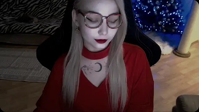 Snapshot of fromsun_forsoul777 chatting on December 18, 2025, 12:00 pm fromsun forsoul777 online show from December 18, 2025, 12:00 pm