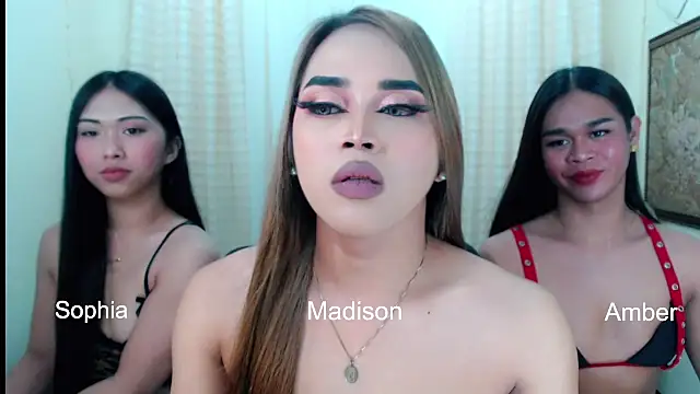 Snapshot of sweet_sophiaxx chatting on February 3, 2026, 2:53 am sweet sophiaxx online show from February 3, 2026, 2:53 am