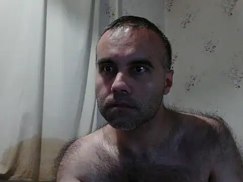 Kreol69 online show from November 18, 2025, 4:28 am