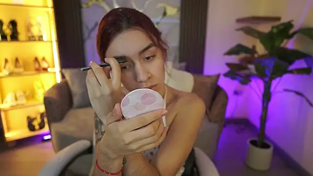 TessaaFox online show from February 7, 2026, 11:47 am