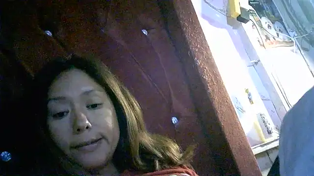 Snapshot of Zulreyna chatting on May 10, 2026, 2:50 am Zulreyna online show from May 10, 2026, 2:50 am