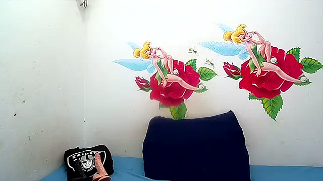 Snapshot of NaughtyChic28 chatting on January 12, 2026, 10:09 am NaughtyChic28 online show from January 12, 2026, 10:09 am