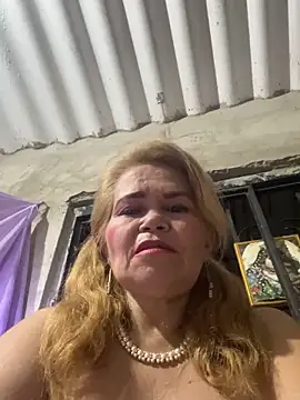 dirty-mother34 online show from November 30, 2025, 2:04 am