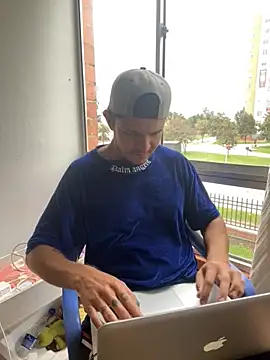 Nick juniorrx online show from November 14, 2025, 3:22 pm