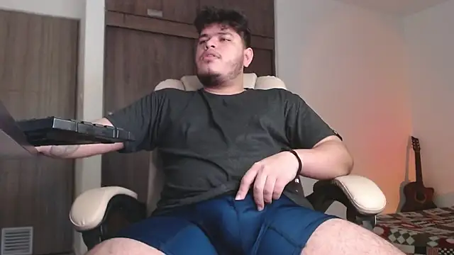 Dante Bonett online show from November 10, 2025, 9:36 pm