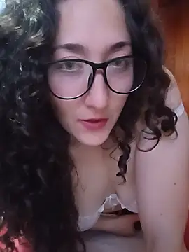 Snapshot of _sweetdelight_ chatting on June 26, 2026, 4:39 am sweetdelight online show from June 26, 2026, 4:39 am