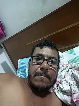 Snapshot of bruno_324278 chatting on May 4, 2026, 7:21 pm bruno 324278 online show from May 4, 2026, 7:21 pm