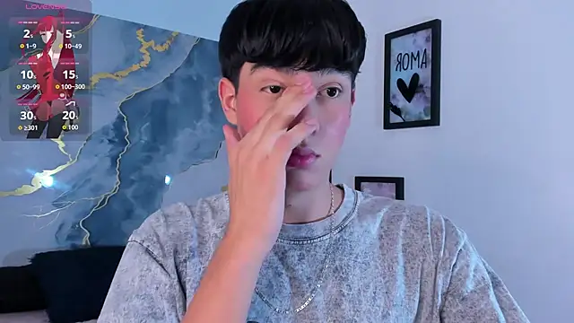 Isaac Kurtt online show from December 16, 2025, 8:03 pm