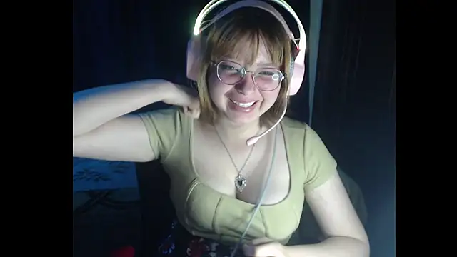 Michi sauria1 online show from November 27, 2025, 3:41 am