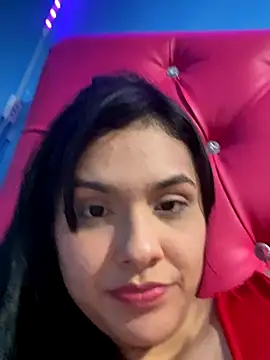 Snapshot of Chiquinquira3 chatting on November 21, 2025, 5:50 am Chiquinquira3 online show from November 21, 2025, 5:50 am