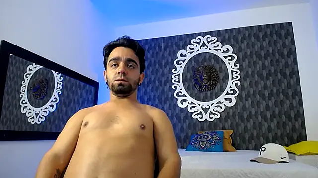 Dereck Jhonsonn online show from November 6, 2025, 9:05 pm