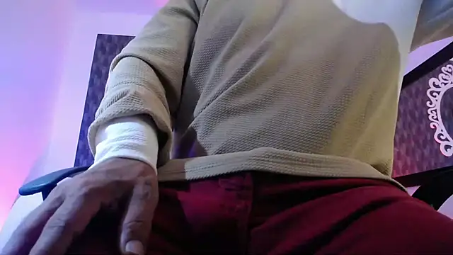 Dereck Jhonsonn online show from November 27, 2025, 7:32 am