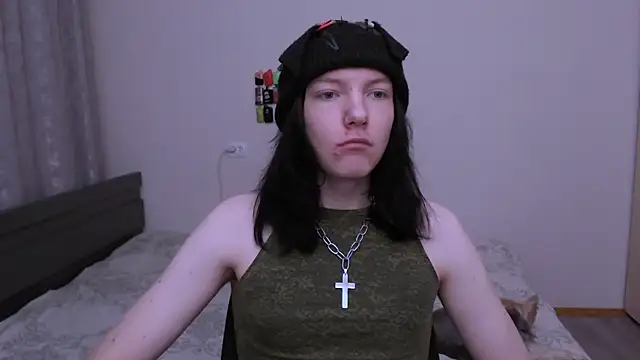 RaidenXL online show from November 6, 2025, 9:37 pm