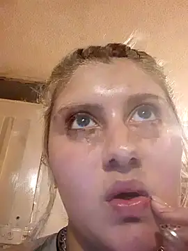 Hollywouldd online show from November 13, 2025, 11:47 pm