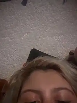 Hollywouldd online show from November 24, 2025, 3:39 am