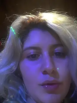 Hollywouldd online show from December 3, 2025, 5:59 am