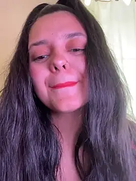 Snapshot of candicewest_ chatting on May 22, 2026, 5:40 pm candicewest online show from May 22, 2026, 5:40 pm