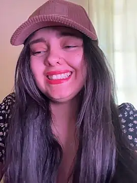 Snapshot of candicewest_ chatting on May 24, 2026, 4:45 pm candicewest online show from May 24, 2026, 4:45 pm