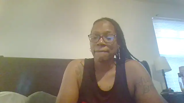 Snapshot of SweetParadise00 chatting on November 30, 2025, 6:23 pm SweetParadise00 online show from November 30, 2025, 6:23 pm