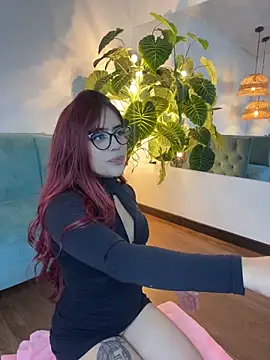 Chloejonson online show from November 27, 2025, 4:03 am