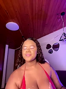 Antonella boobss online show from November 6, 2025, 3:29 am