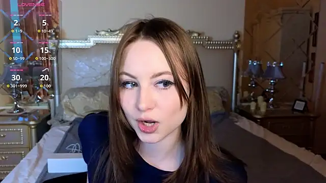 HolyBabyDoll online show from January 18, 2026, 11:25 am