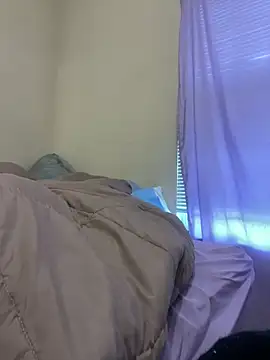 Babygir85 online show from April 16, 2026, 9:39 pm