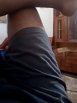 Snapshot of Hot_komall chatting on November 6, 2025, 4:46 am Hot komall online show from November 6, 2025, 4:46 am