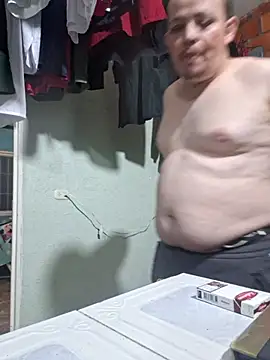 swif1995taylor online show from November 13, 2025, 2:10 am