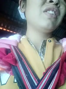 Mabel-122 online show from November 25, 2025, 1:49 am