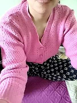 Ladzy kieu online show from November 23, 2025, 7:19 am