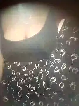 Ladzy kieu online show from November 30, 2025, 2:48 am