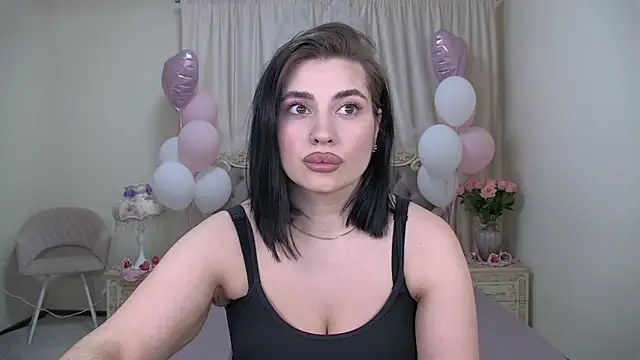 AdrianaTorres online show from February 24, 2026, 7:12 pm