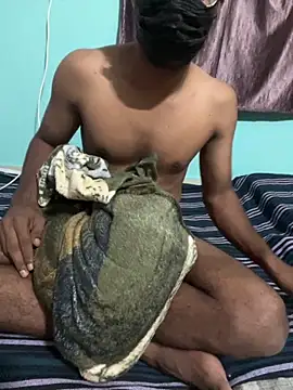 Snapshot of leenaboy@xh chatting on November 25, 2025, 6:19 pm leenaboyxh online show from November 25, 2025, 6:19 pm