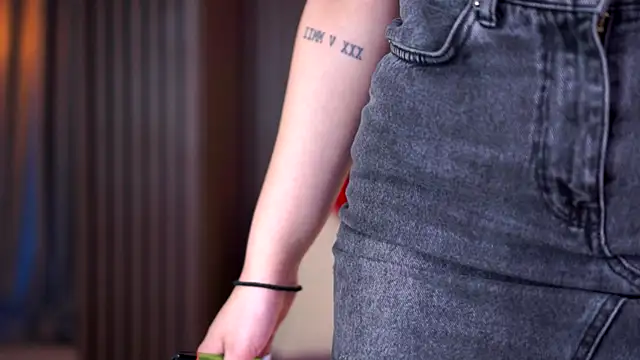 DaliaVeyron online show from November 27, 2025, 10:39 am