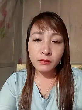 Snapshot of Missa-kute20 chatting on November 10, 2025, 2:05 pm Missa-kute20 online show from November 10, 2025, 2:05 pm