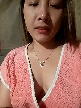 Snapshot of Missa-kute20 chatting on November 18, 2025, 3:05 pm Missa-kute20 online show from November 18, 2025, 3:05 pm