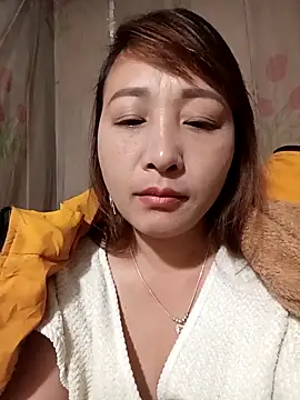 Snapshot of Missa-kute20 chatting on November 28, 2025, 8:55 pm Missa-kute20 online show from November 28, 2025, 8:55 pm