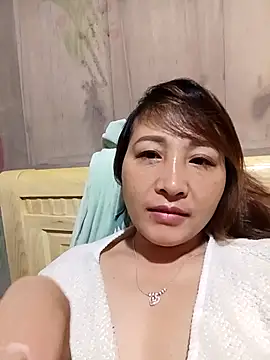 Missa-kute20 online show from January 5, 2026, 9:18 pm