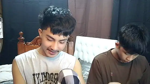 Urloverhardcock online show from July 27, 2026, 4:14 pm