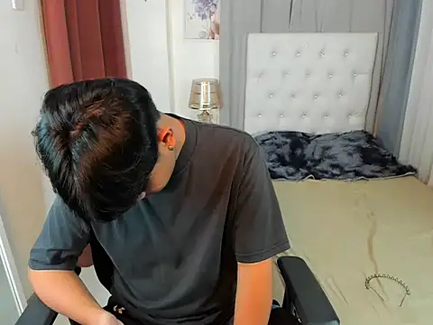 Snapshot of asianblackbigcock chatting on November 14, 2025, 4:33 am asianblackbigcock online show from November 14, 2025, 4:33 am