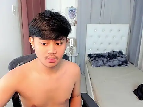 Snapshot of asianblackbigcock chatting on November 15, 2025, 5:05 am asianblackbigcock online show from November 15, 2025, 5:05 am