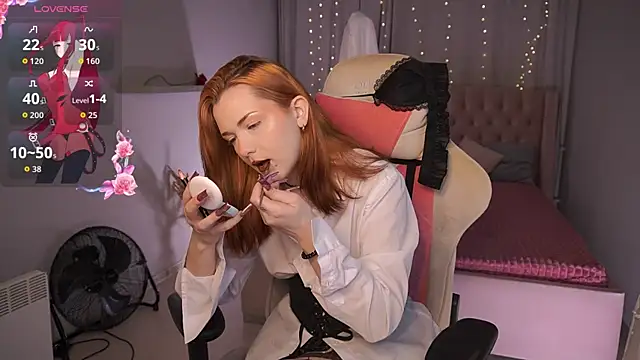 Snapshot of AvaRyder chatting on November 10, 2025, 1:10 pm AvaRyder online show from November 10, 2025, 1:10 pm