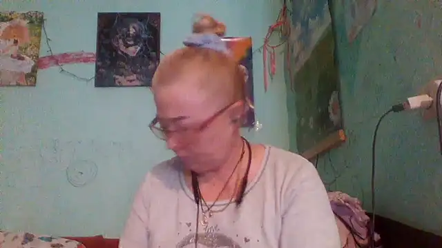 Tati 0808 online show from November 17, 2025, 9:26 am